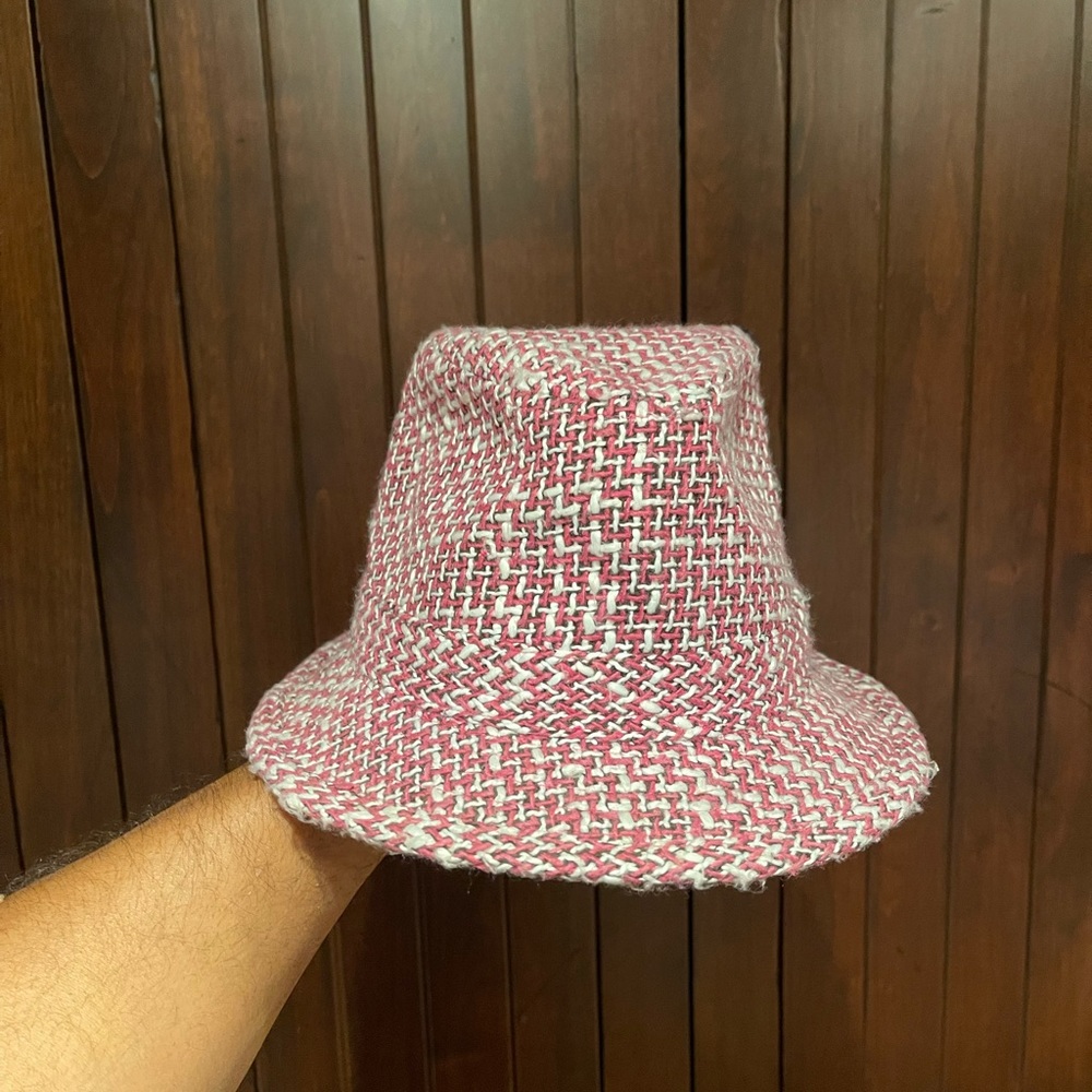 Hat - Picture 2 of 7